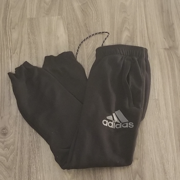 Adidas joggers - Picture 1 of 1
